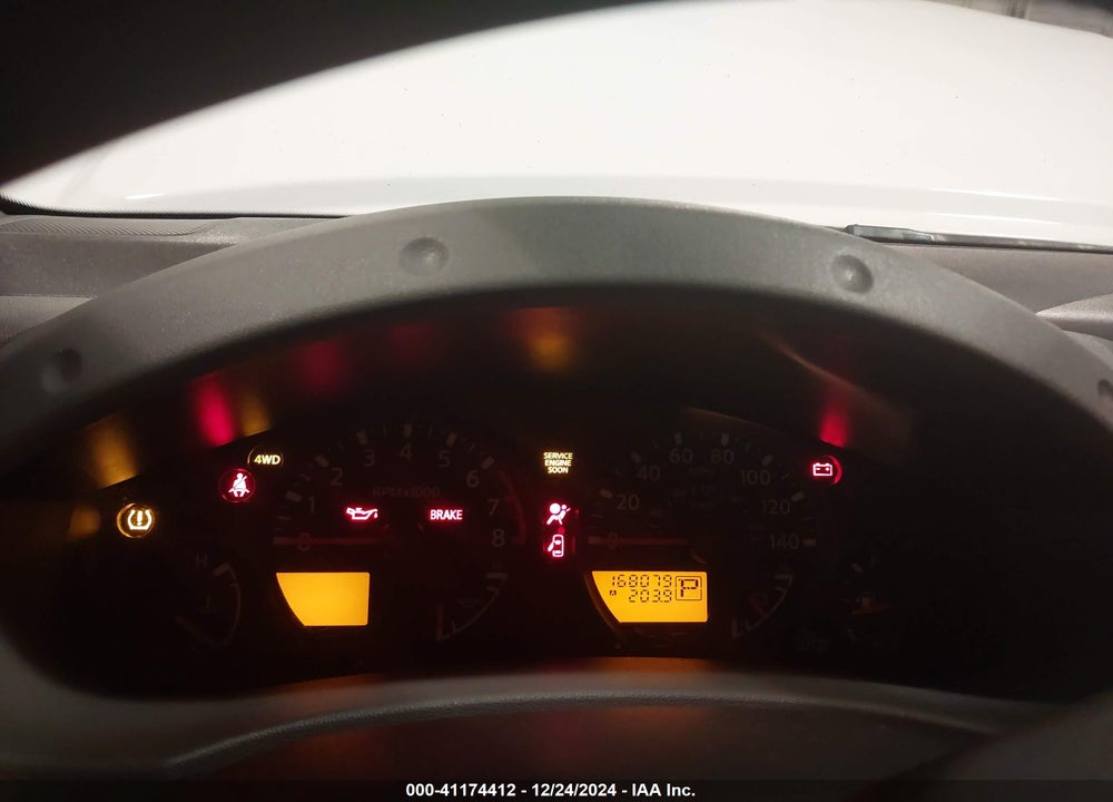 2010 NISSAN XTERRA VIN: 5N1AN0NW2AC513233