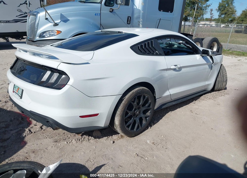 2018 FORD MUSTANG ECOBOOST VIN: 1FA6P8TH5J5153635