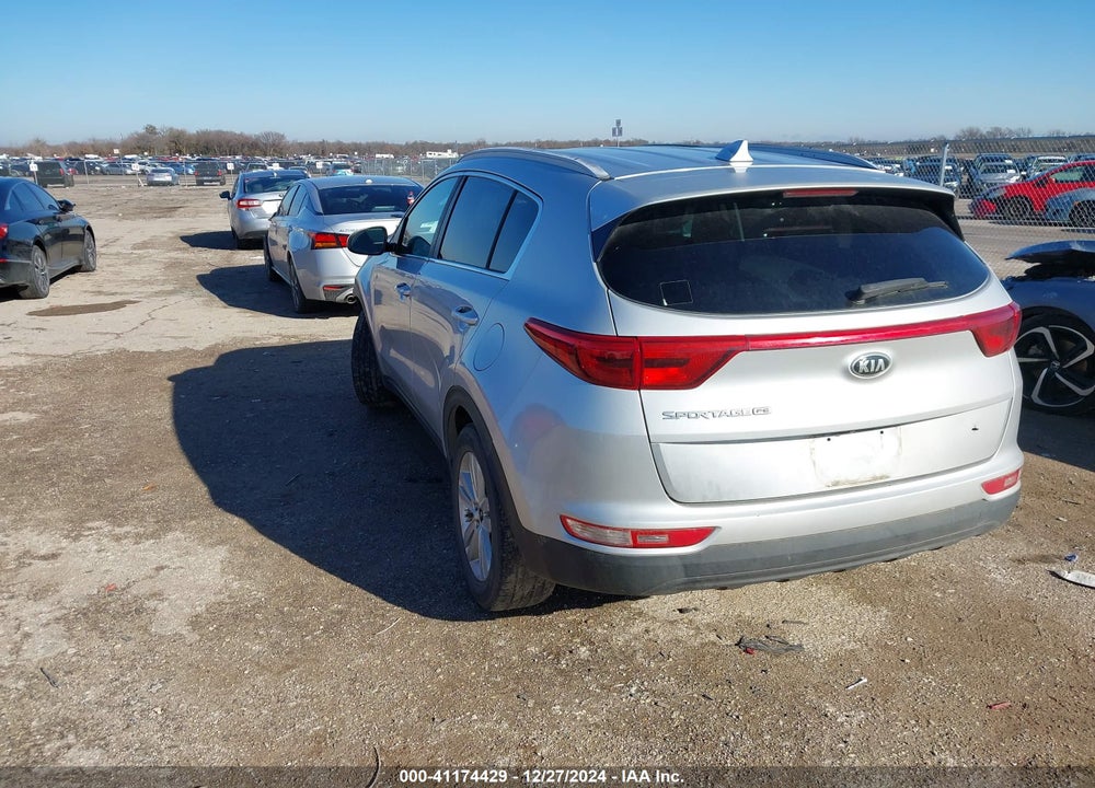 2018 KIA SPORTAGE VIN: KNDPM3AC8J7474140