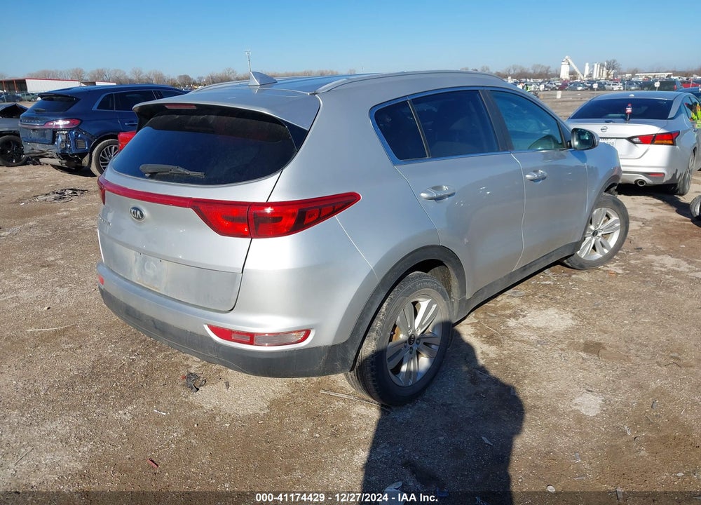 2018 KIA SPORTAGE VIN: KNDPM3AC8J7474140