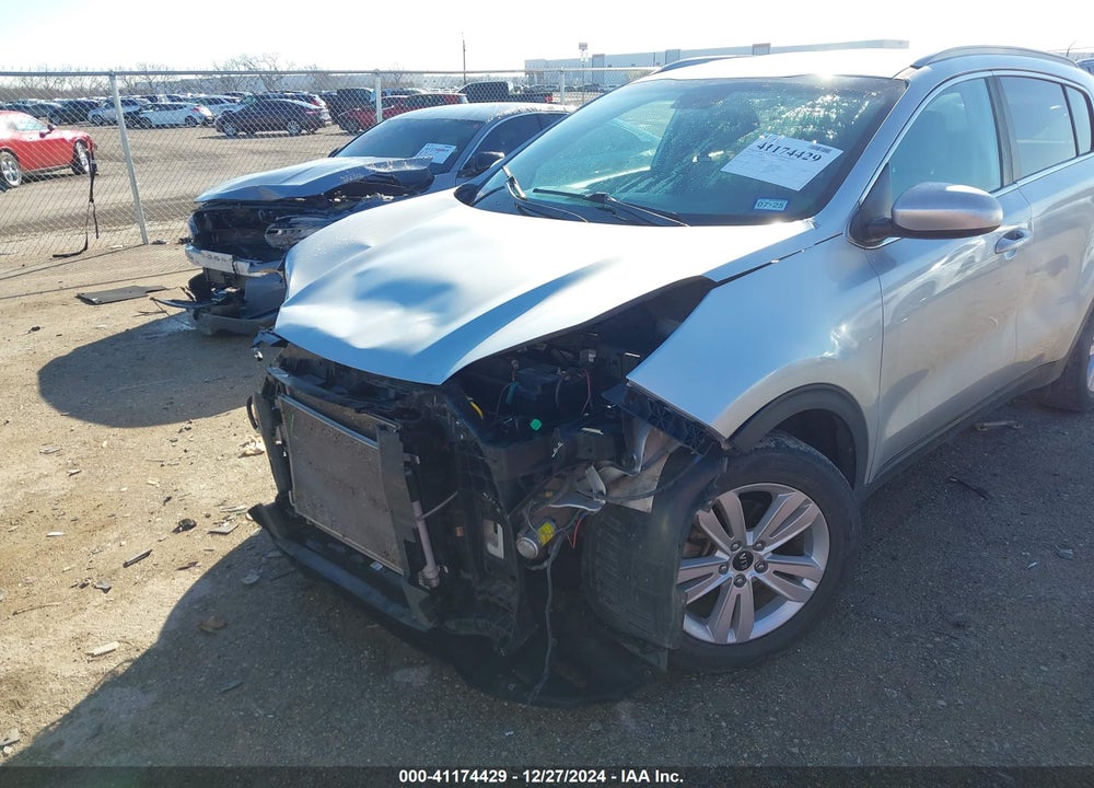 2018 KIA SPORTAGE VIN: KNDPM3AC8J7474140