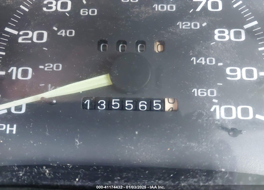 1995 CHEVROLET S TRUCK S10 VIN: 1GCCS1445SK252571