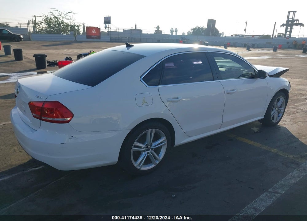 2014 VOLKSWAGEN PASSAT 1.8T SE VIN: 1VWBT7A39EC067040