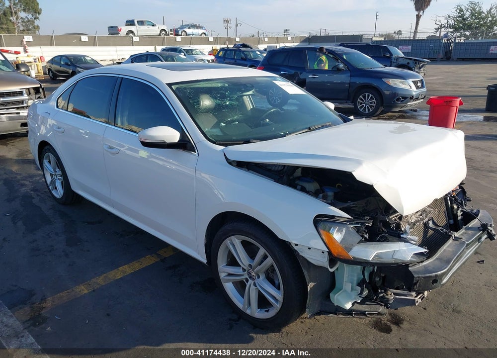 2014 VOLKSWAGEN PASSAT 1.8T SE VIN: 1VWBT7A39EC067040