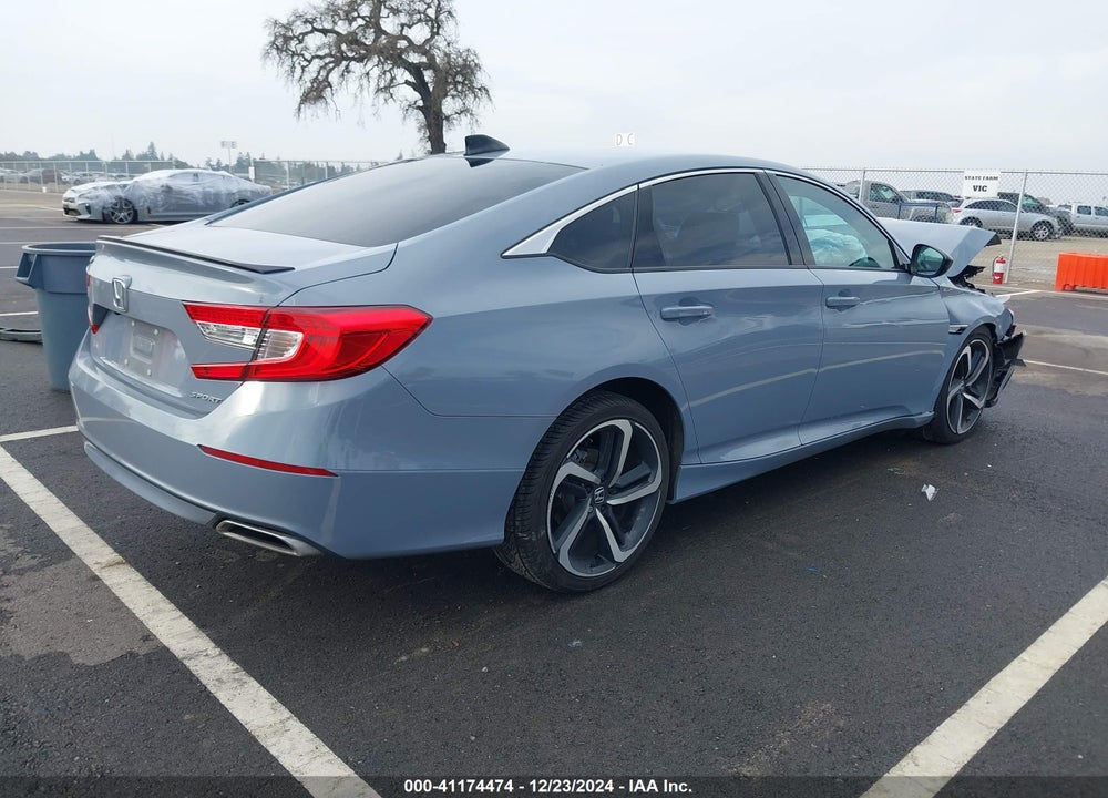 2022 HONDA ACCORD VIN: 1HGCV1F38NA075358