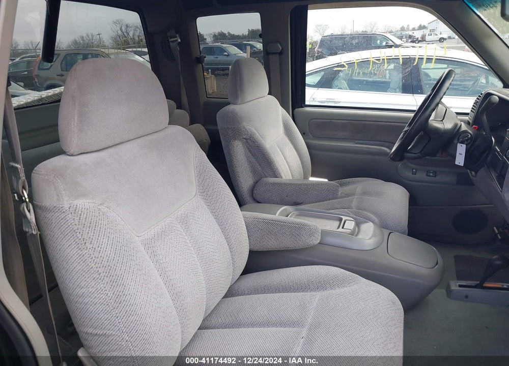 1995 GMC SIERRA K1500 VIN: 2GTEK19KXS1551991