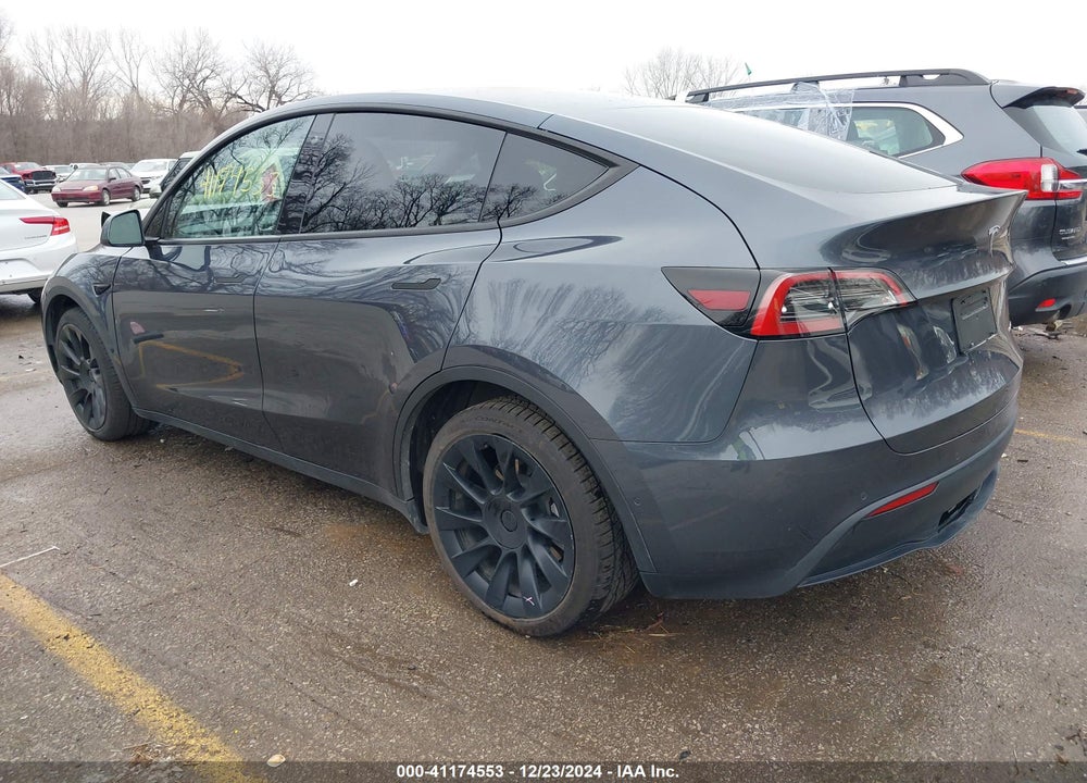 2022 TESLA MODEL Y LONG RANGE DUAL MOTOR ALL-WHEEL DRIVE VIN: 7SAYGDEE3NA018379