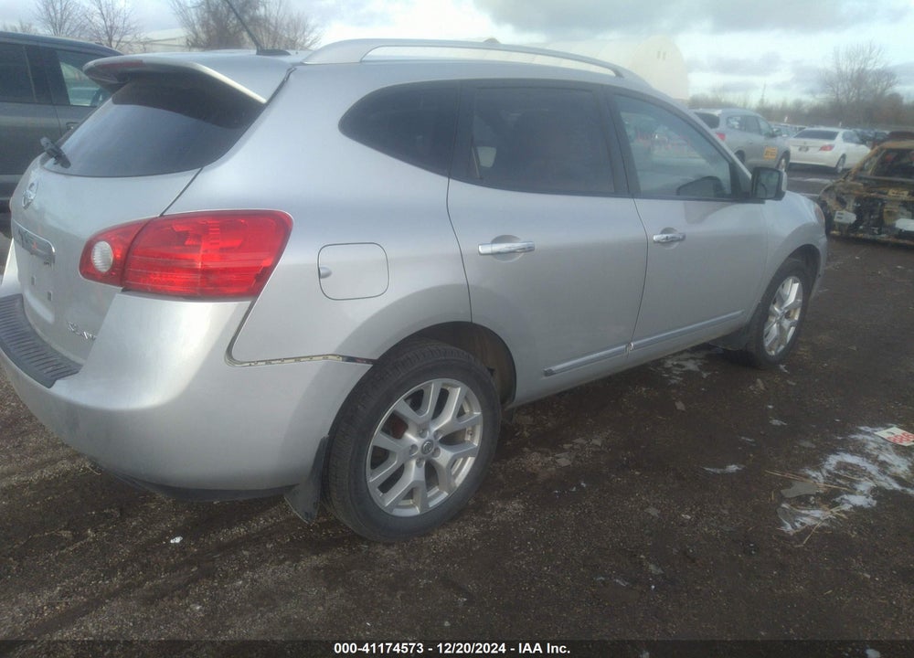 2013 NISSAN ROGUE SV W/SL PKG VIN: JN8AS5MV7DW108723