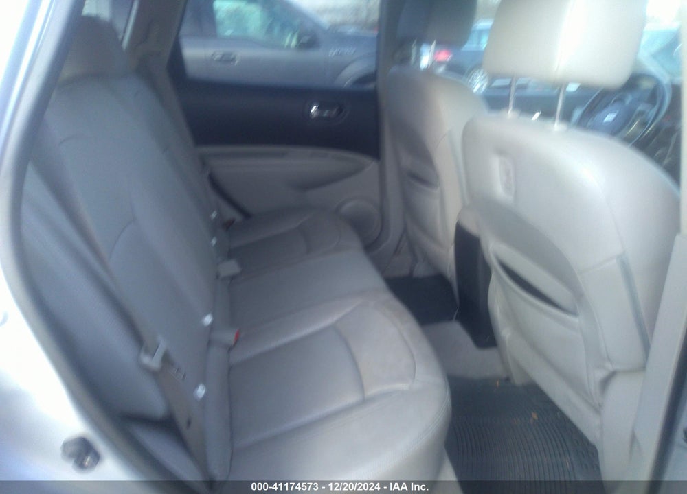 2013 NISSAN ROGUE SV W/SL PKG VIN: JN8AS5MV7DW108723