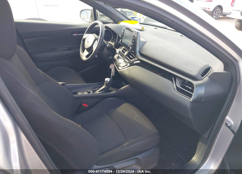 2019 TOYOTA C-HR VIN: JTNKHMBX0K1050621