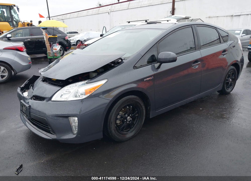 2013 TOYOTA PRIUS TWO VIN: JTDKN3DU7D1719495