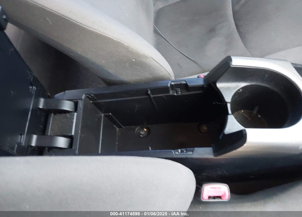 2013 TOYOTA PRIUS TWO VIN: JTDKN3DU7D1719495