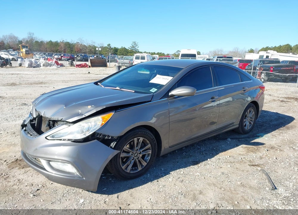 2013 HYUNDAI SONATA GLS VIN: 5NPEB4AC8DH730456