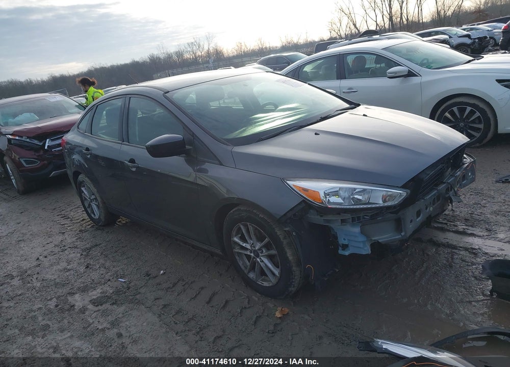 2018 FORD FOCUS SE VIN: 1FADP3F26JL210213