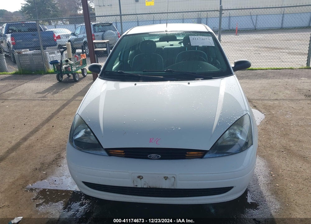 2004 FORD FOCUS SE VIN: 1FAFP34ZX4W129629