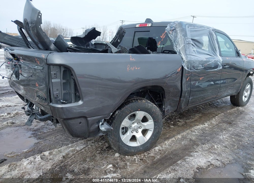 2024 RAM 1500 TRADESMAN 4X4 5'7 BOX VIN: 1C6RRFGG9RN185594
