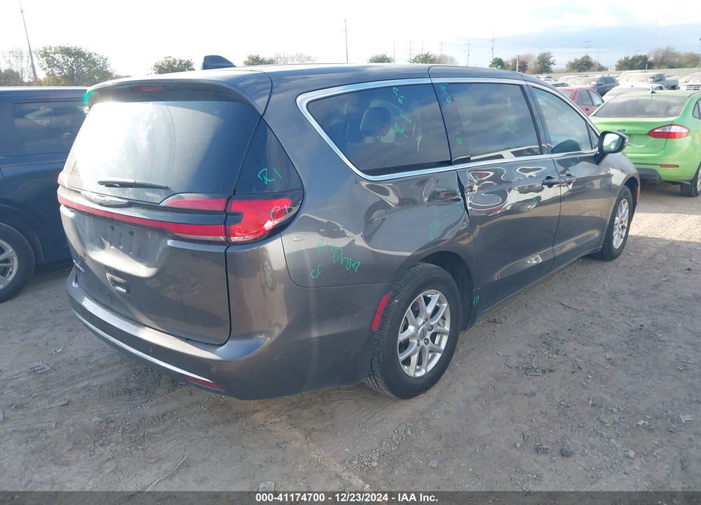 2023 CHRYSLER PACIFICA TOURING L VIN: 2C4RC1BG4PR553796