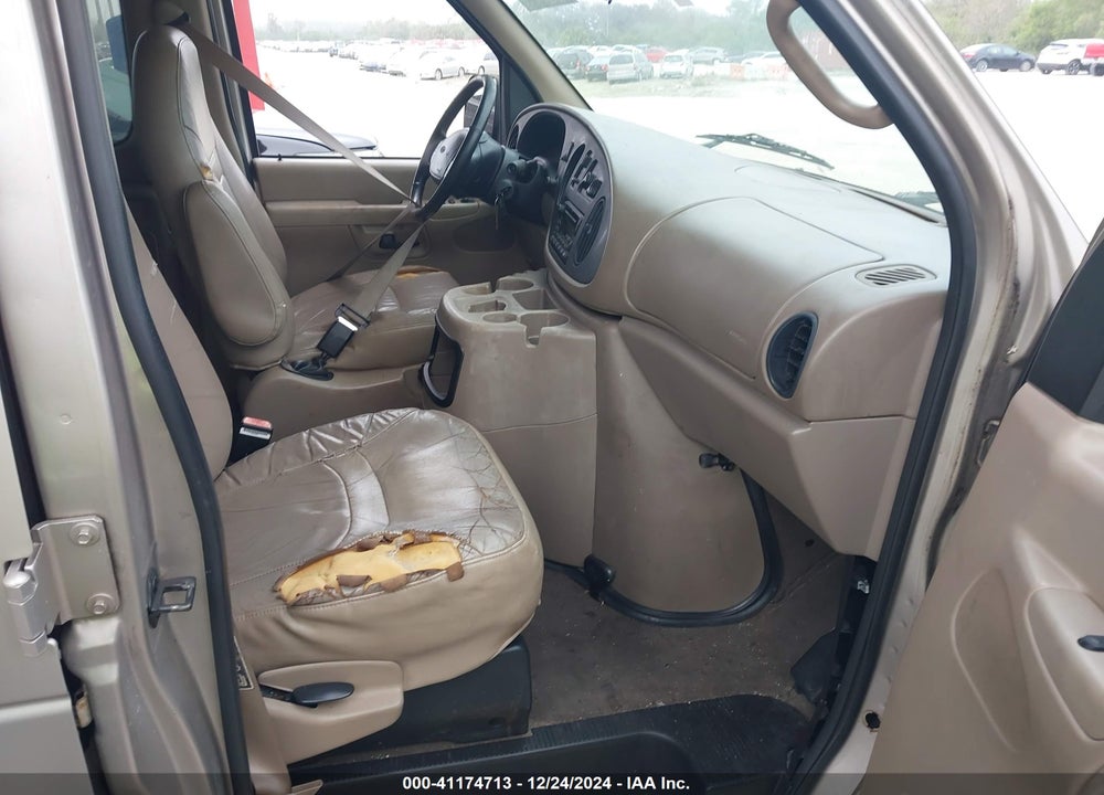 2002 FORD E-150 XL/XLT VIN: 1FMRE11L82HB58268