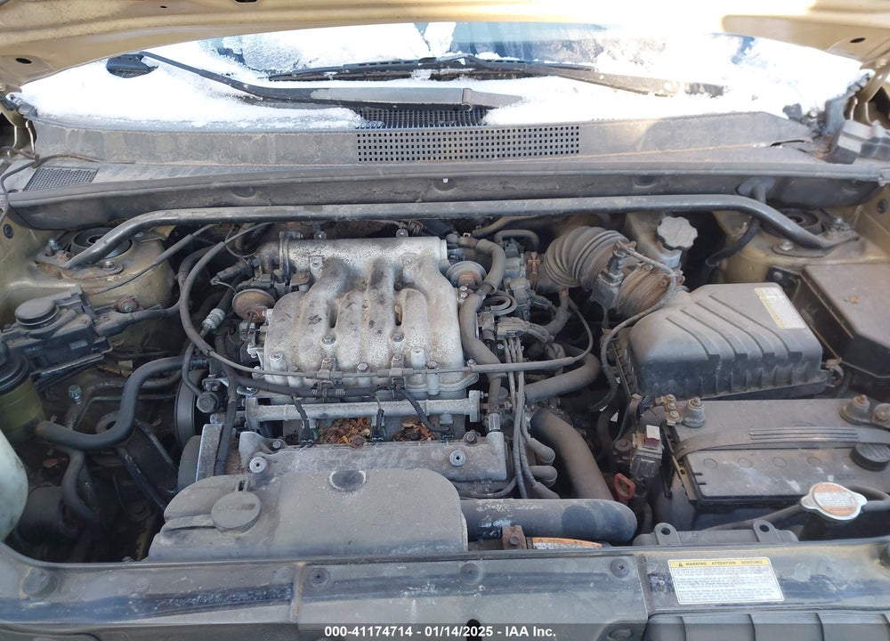 2005 HYUNDAI TUCSON GLS/LX VIN: KM8JN12D85U110110