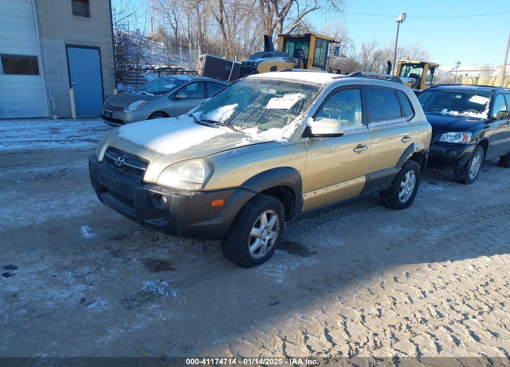 2005 HYUNDAI TUCSON GLS/LX VIN: KM8JN12D85U110110