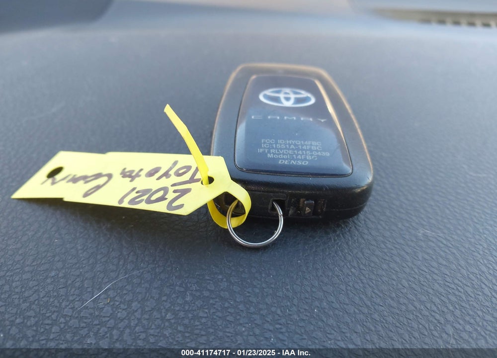 2021 TOYOTA CAMRY VIN: 4T1C31AK3MU022515