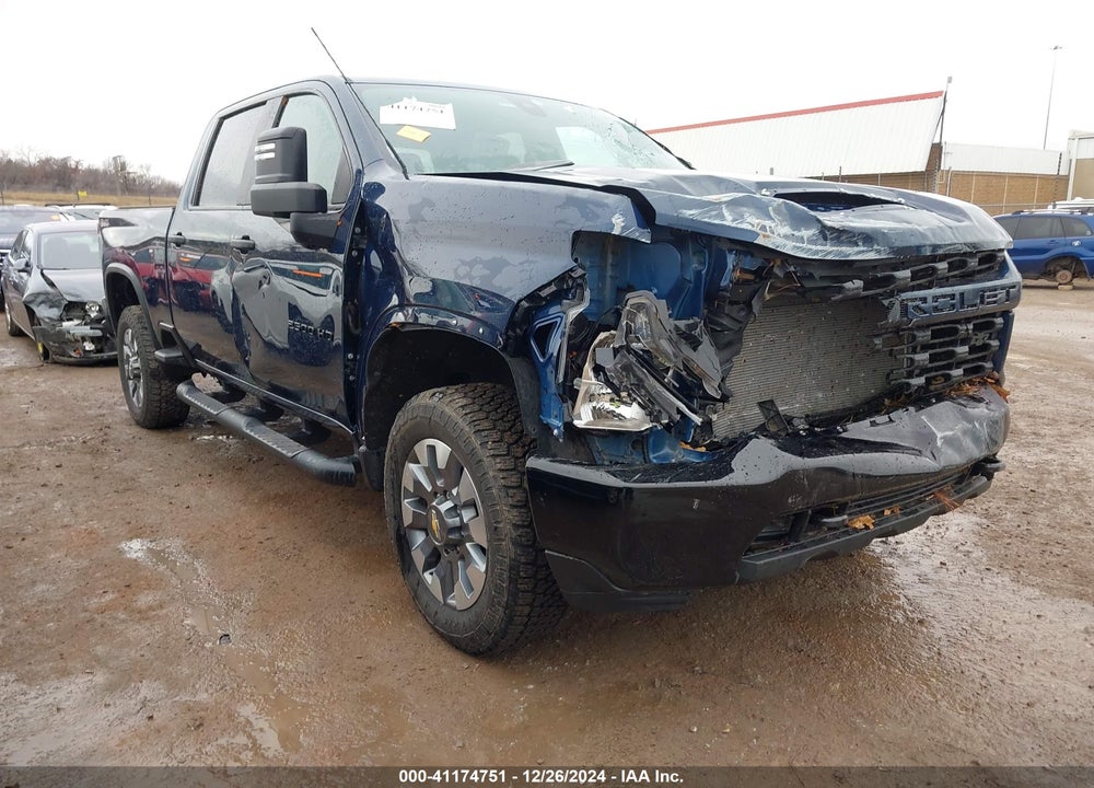 2023 CHEVROLET SILVERADO 2500HD 4WD STANDARD BED CUSTOM VIN: 2GC1YME77P1714393