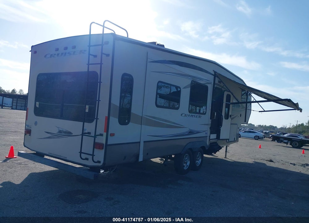 2013 CRUISER SAHARA VIN: 4V0FC3328DE010564