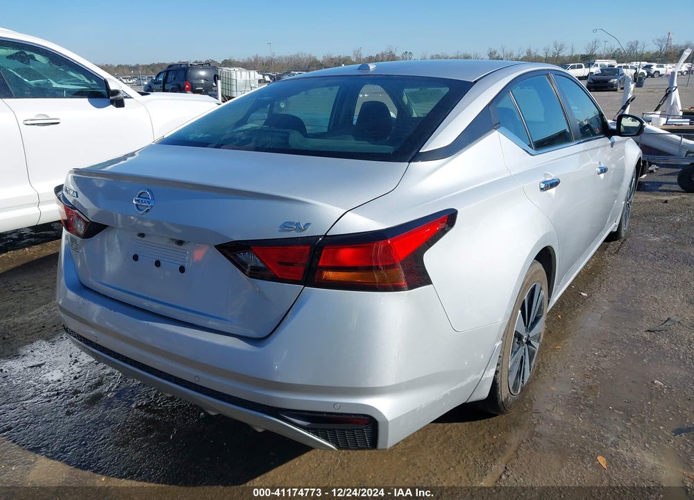 2021 NISSAN ALTIMA VIN: 1N4BL4DV8MN302440