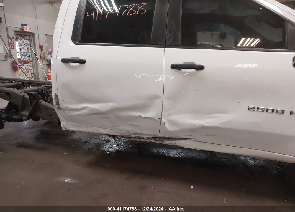 2021 CHEVROLET SILVERADO 2500HD VIN: 1GB1YLEY2MF203086