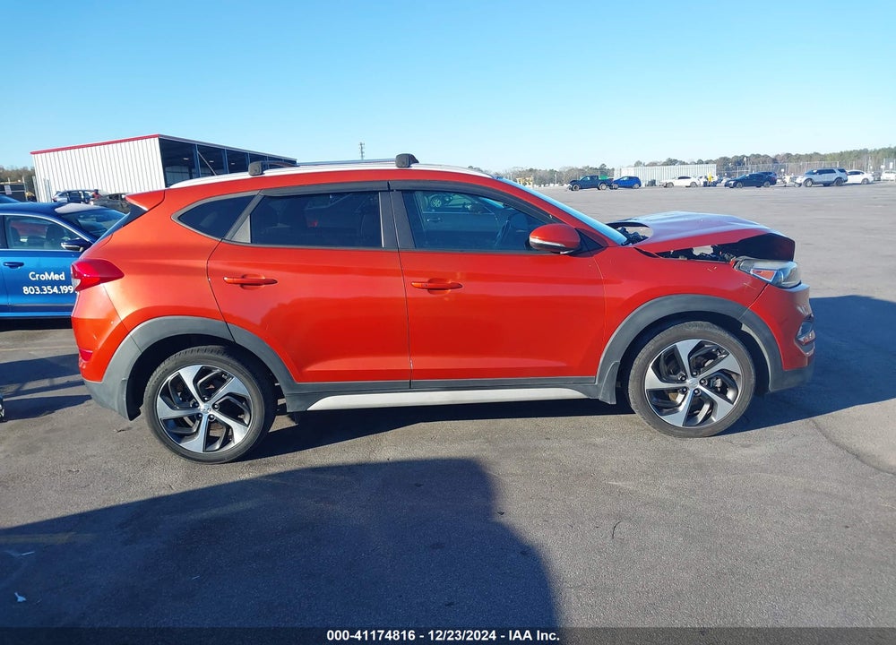 2017 HYUNDAI TUCSON VIN: KM8J33A26HU406989