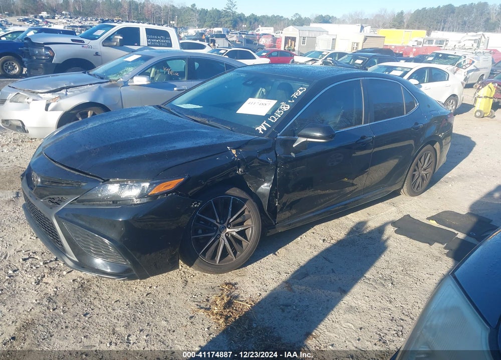 2021 TOYOTA CAMRY VIN: 4T1G11AK2MU557813
