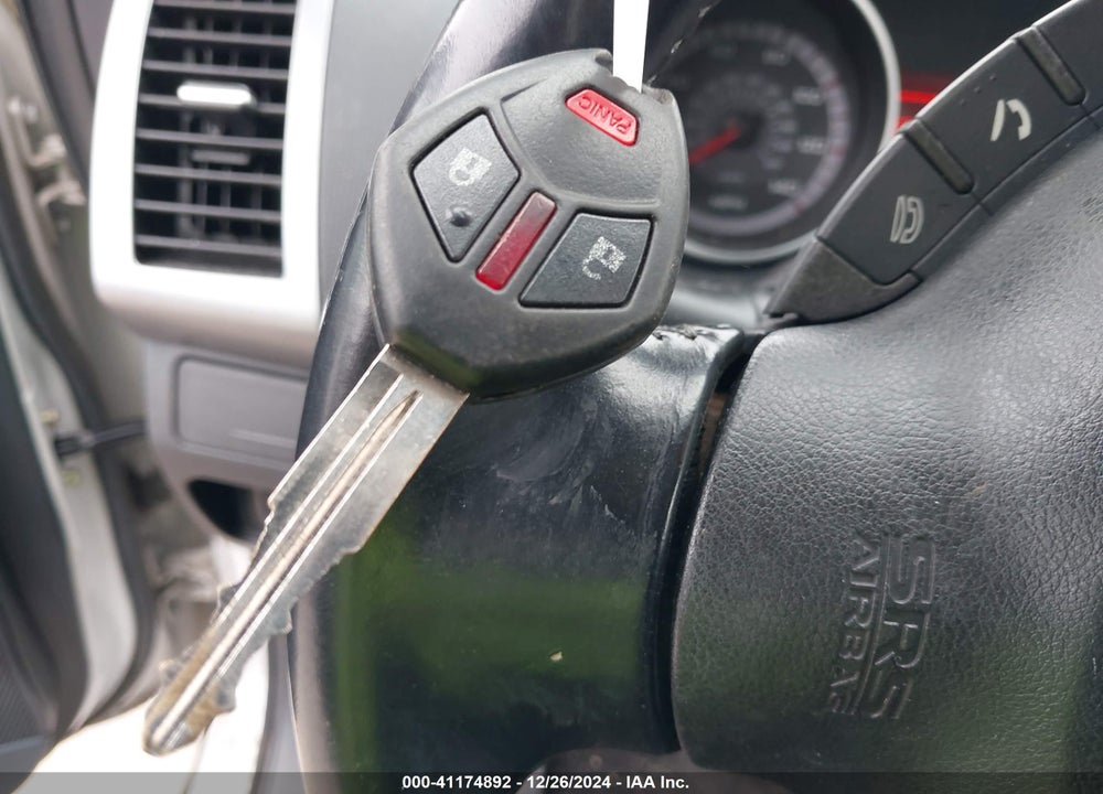 2007 MITSUBISHI OUTLANDER ES/LS VIN: JA4MS31XX7Z011628