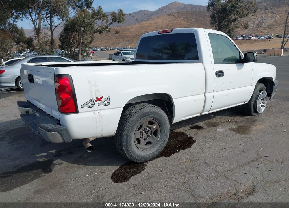 2006 CHEVROLET SILVERADO 1500 WORK TRUCK VIN: 1GCEK14X76Z235710