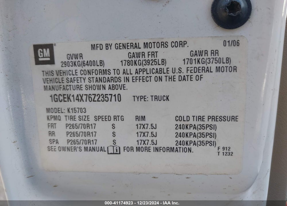 2006 CHEVROLET SILVERADO 1500 WORK TRUCK VIN: 1GCEK14X76Z235710