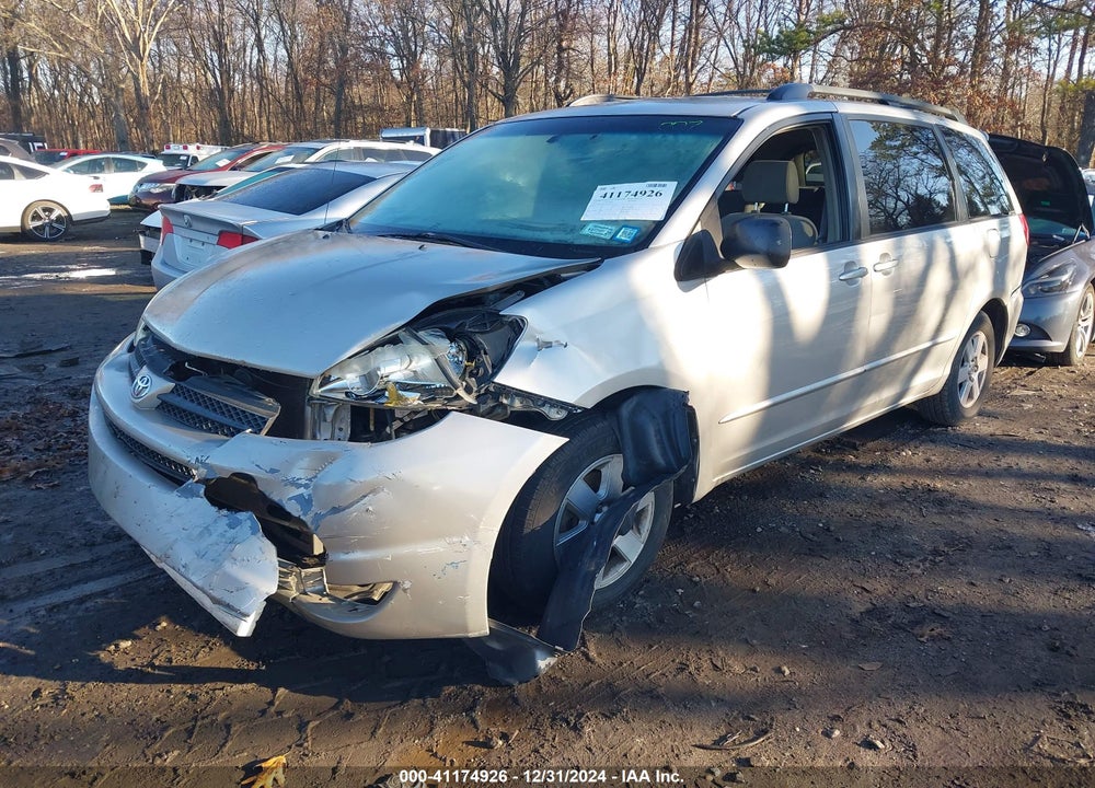 2004 TOYOTA SIENNA LE VIN: 5TDZA23CX4S142249