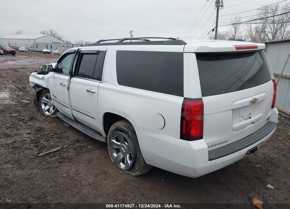 2015 CHEVROLET SUBURBAN 1500 LT VIN: 1GNSKJKC7FR234423