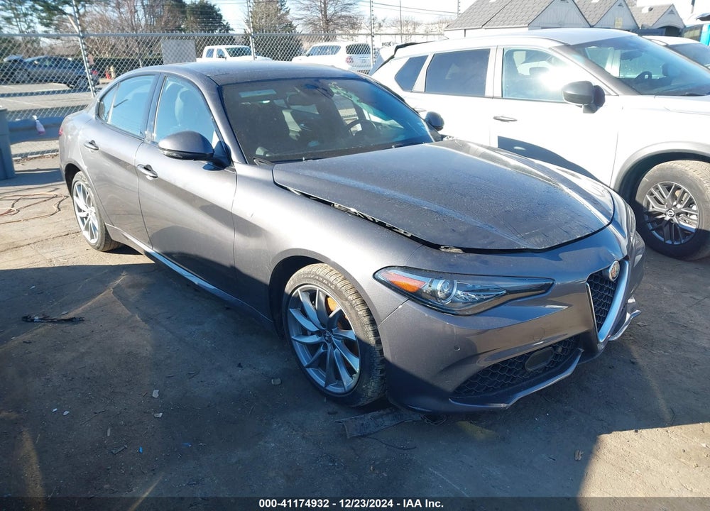 2023 ALFA ROMEO GIULIA TI RWD VIN: ZARFAMBN0P7670825