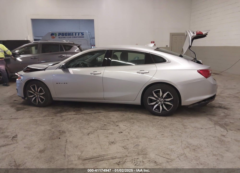 2020 CHEVROLET MALIBU VIN: 1G1ZG5ST2LF156039