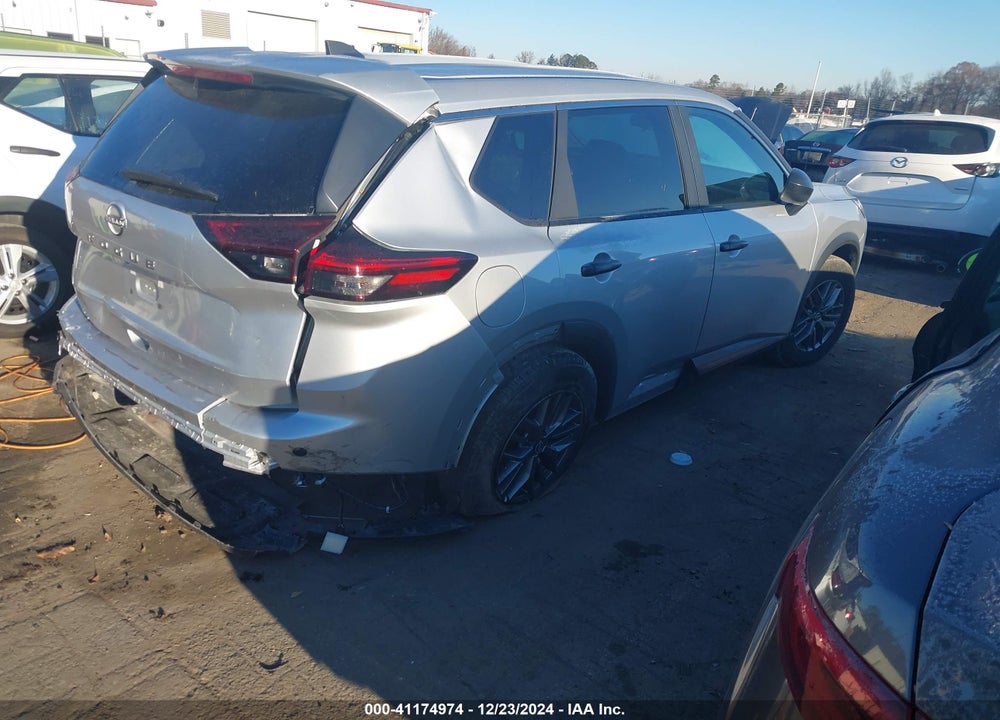 2024 NISSAN ROGUE S FWD VIN: 5N1BT3AA4RC725259