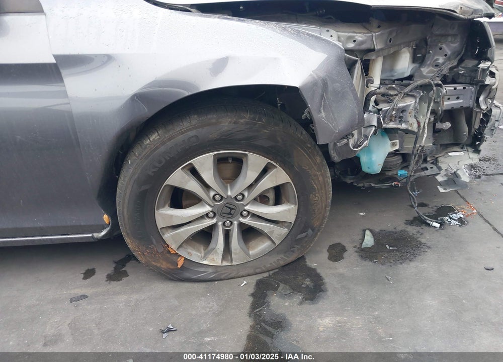 2015 HONDA ACCORD LX VIN: 1HGCR2F35FA149962