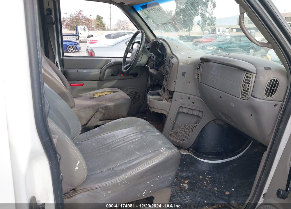 2001 CHEVROLET ASTRO VIN: 1GCDM19W31B130766