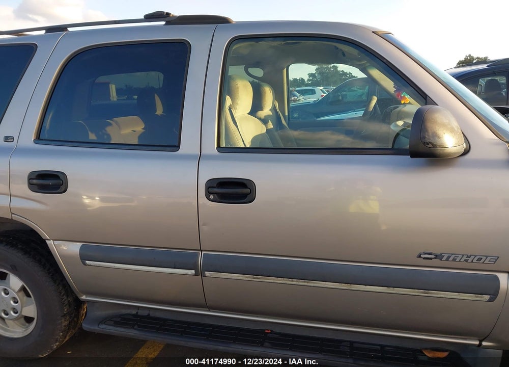 2002 CHEVROLET TAHOE LS VIN: 1GNEC13ZX2R181028