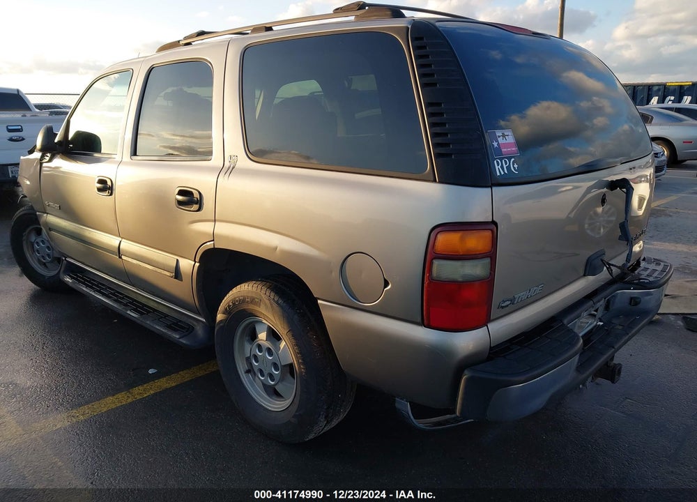 2002 CHEVROLET TAHOE LS VIN: 1GNEC13ZX2R181028