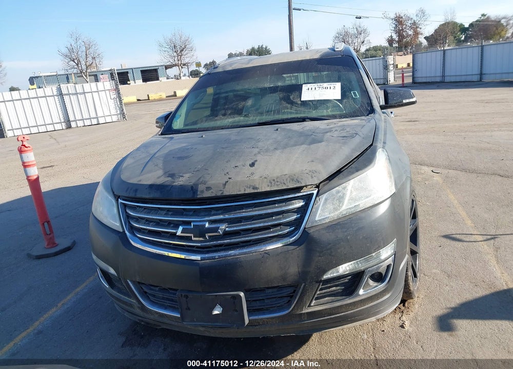 2017 CHEVROLET TRAVERSE LT VIN: 1GNKRGKD2HJ146243