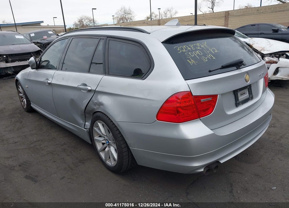 2011 BMW 328I VIN: WBAUT9C56BA191597