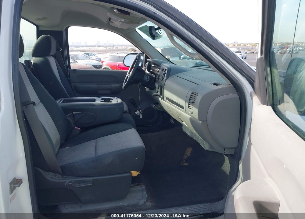 2007 CHEVROLET SILVERADO 2500HD WORK TRUCK VIN: 1GCHC24K67E524249