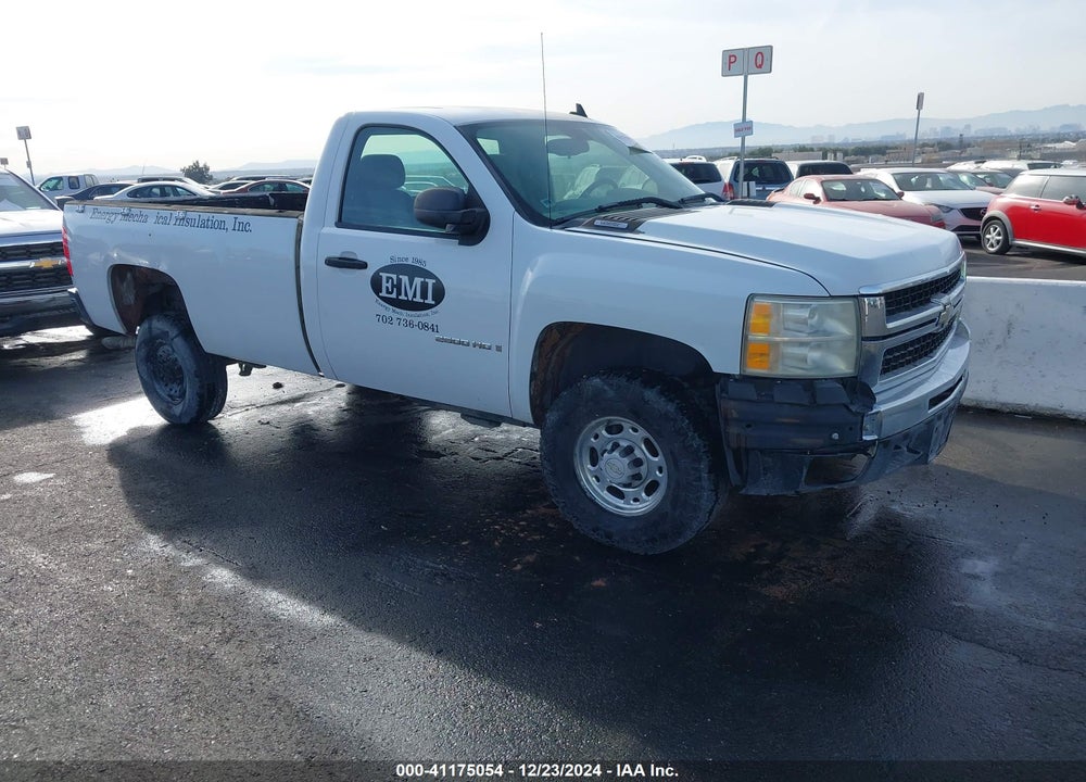 2007 CHEVROLET SILVERADO 2500HD WORK TRUCK VIN: 1GCHC24K67E524249