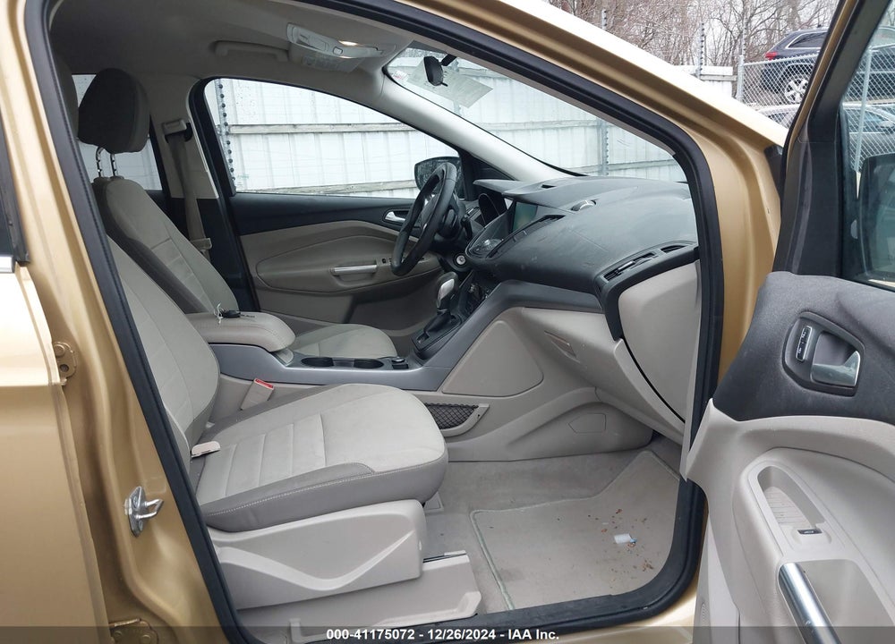 2015 FORD ESCAPE SE VIN: 1FMCU0GX4FUA06336