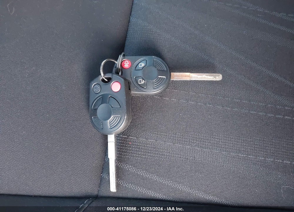 2018 FORD FOCUS S VIN: 1FADP3E2XJL208126