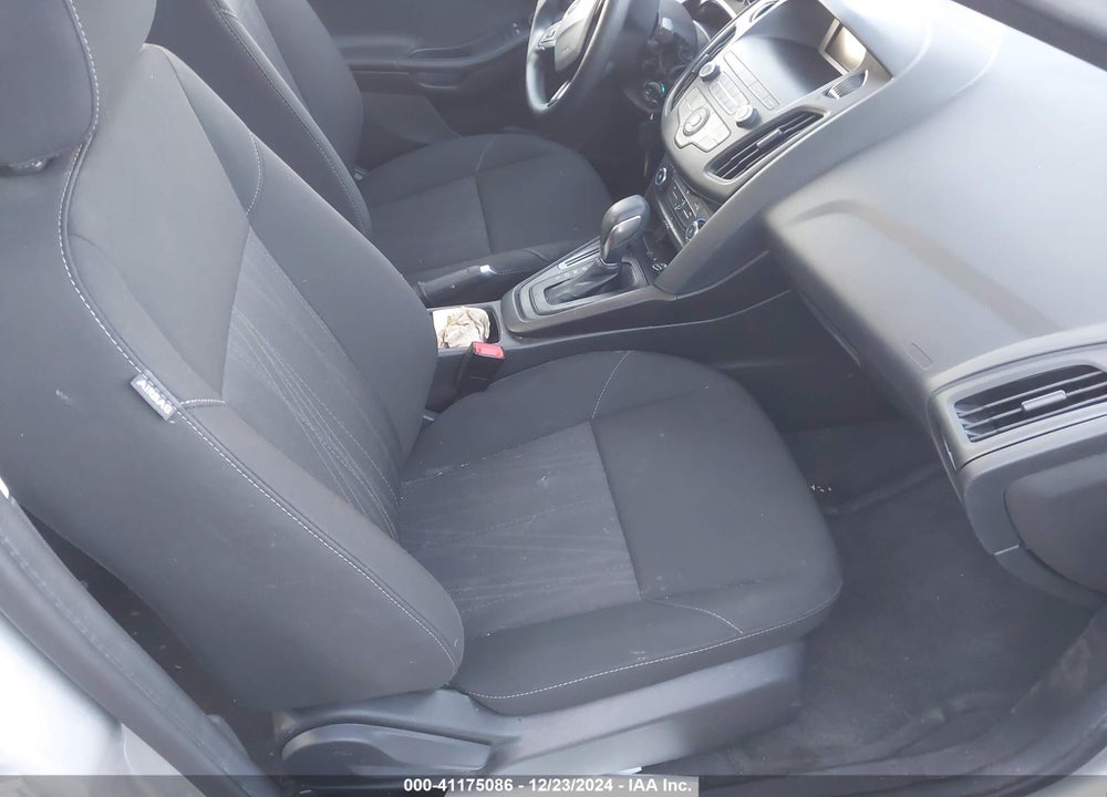 2018 FORD FOCUS S VIN: 1FADP3E2XJL208126